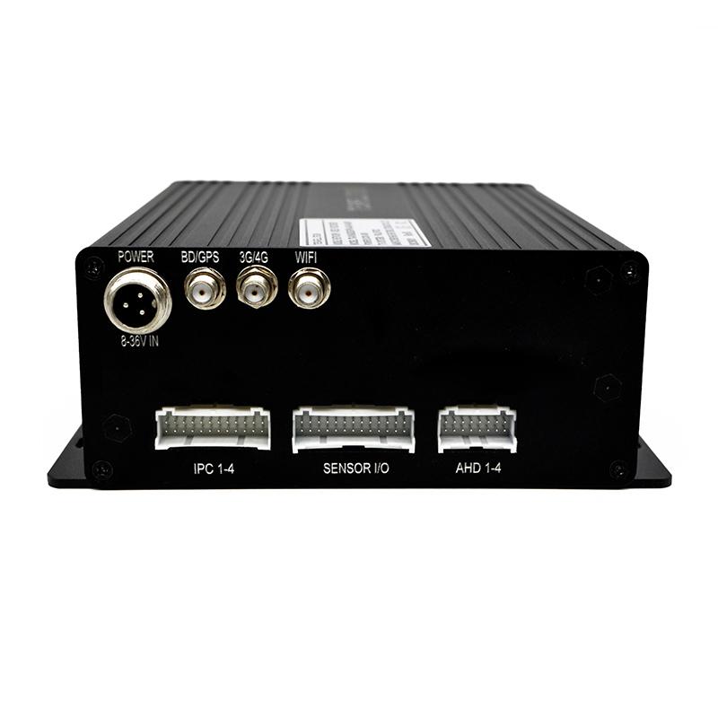 4CH AHD 1080P AI Mobile DVR With ADAS And DSM System